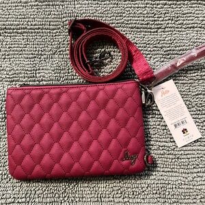 Lug Peekaboo 2 Matte Luxe VL Convertible
Crossbody Bag - Raspberry